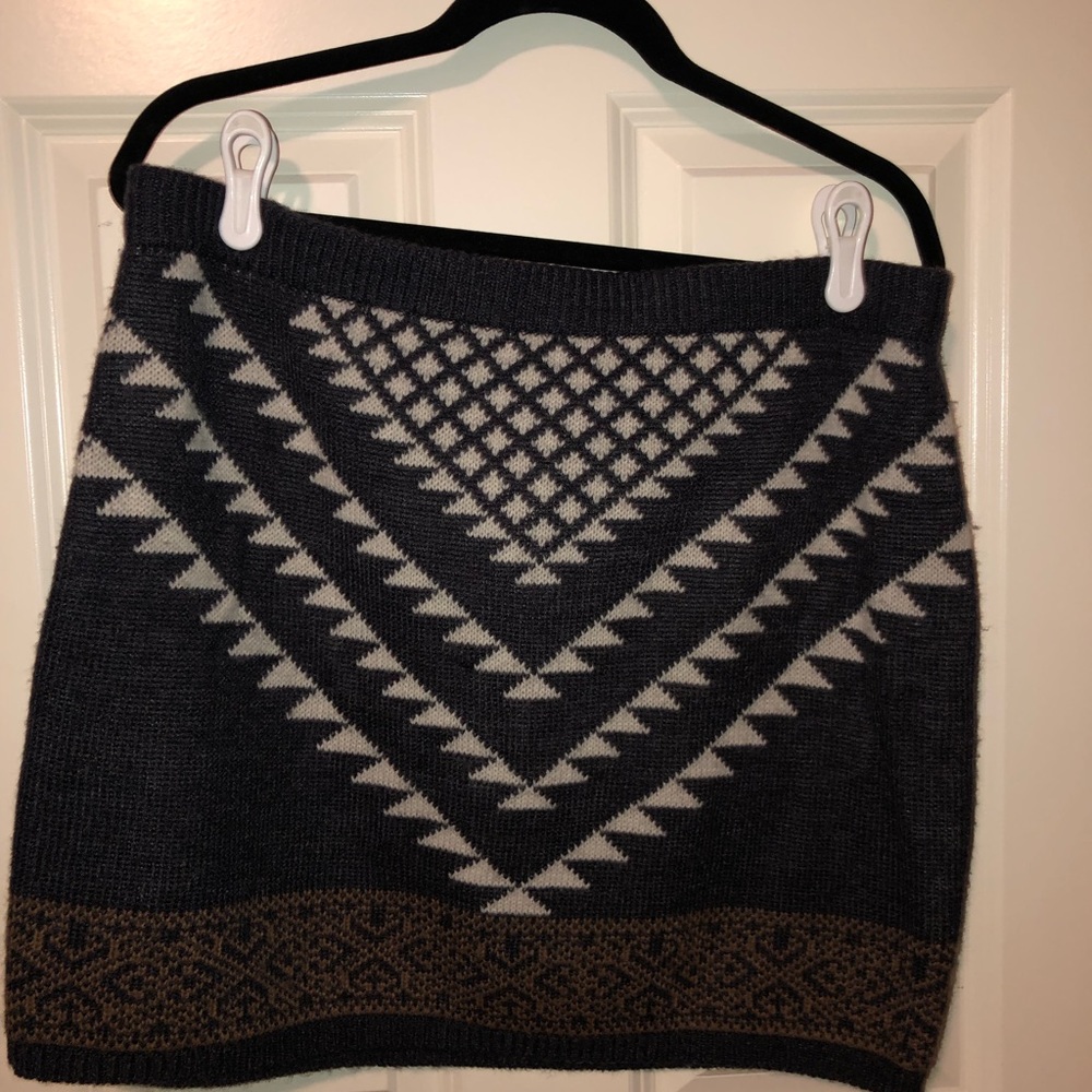 Sweater skirt